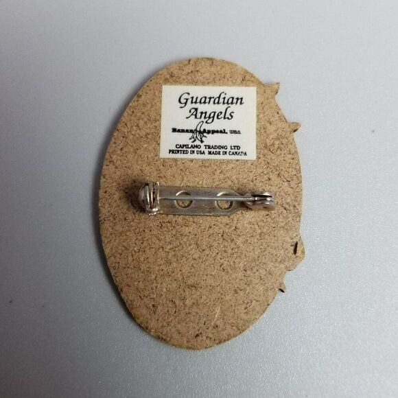 Vintage Guardian Angel Blue Pink Winged Cherub Oval Brooch, Estate Lapel Pin - Picture 4 of 8